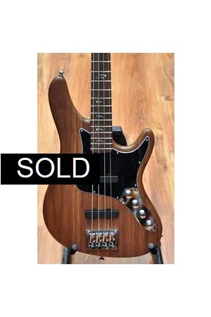 Carvin JB4 Custom Carvin JB4 Custom